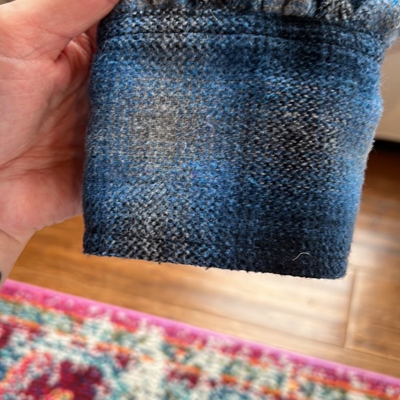 Almost new Rebecca Minkoff flannel shirt/sweater. - Picture 4 of 4